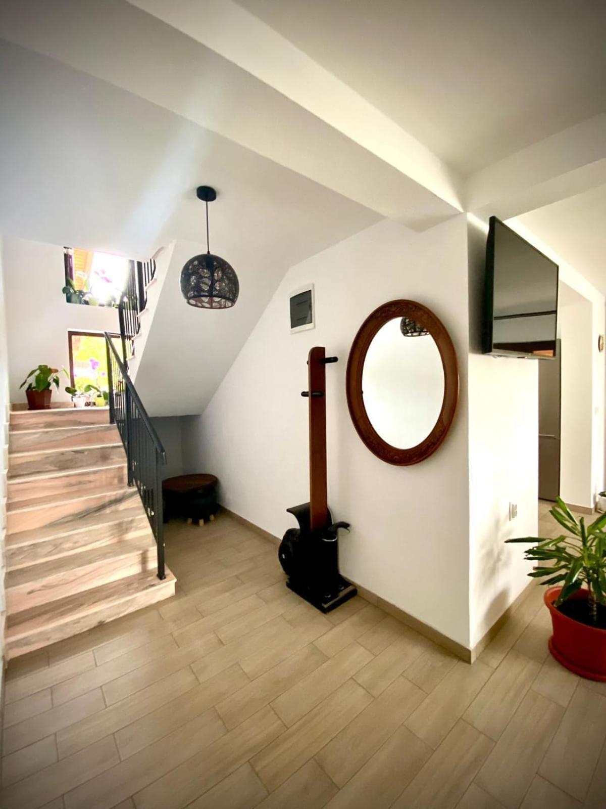 Hotel Casa Alex Curtea de Argeş Zewnętrze zdjęcie